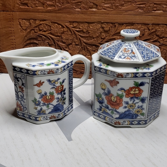 Fantasy Takahashi Creamer Sugar Dishes - Picture 6 of 8